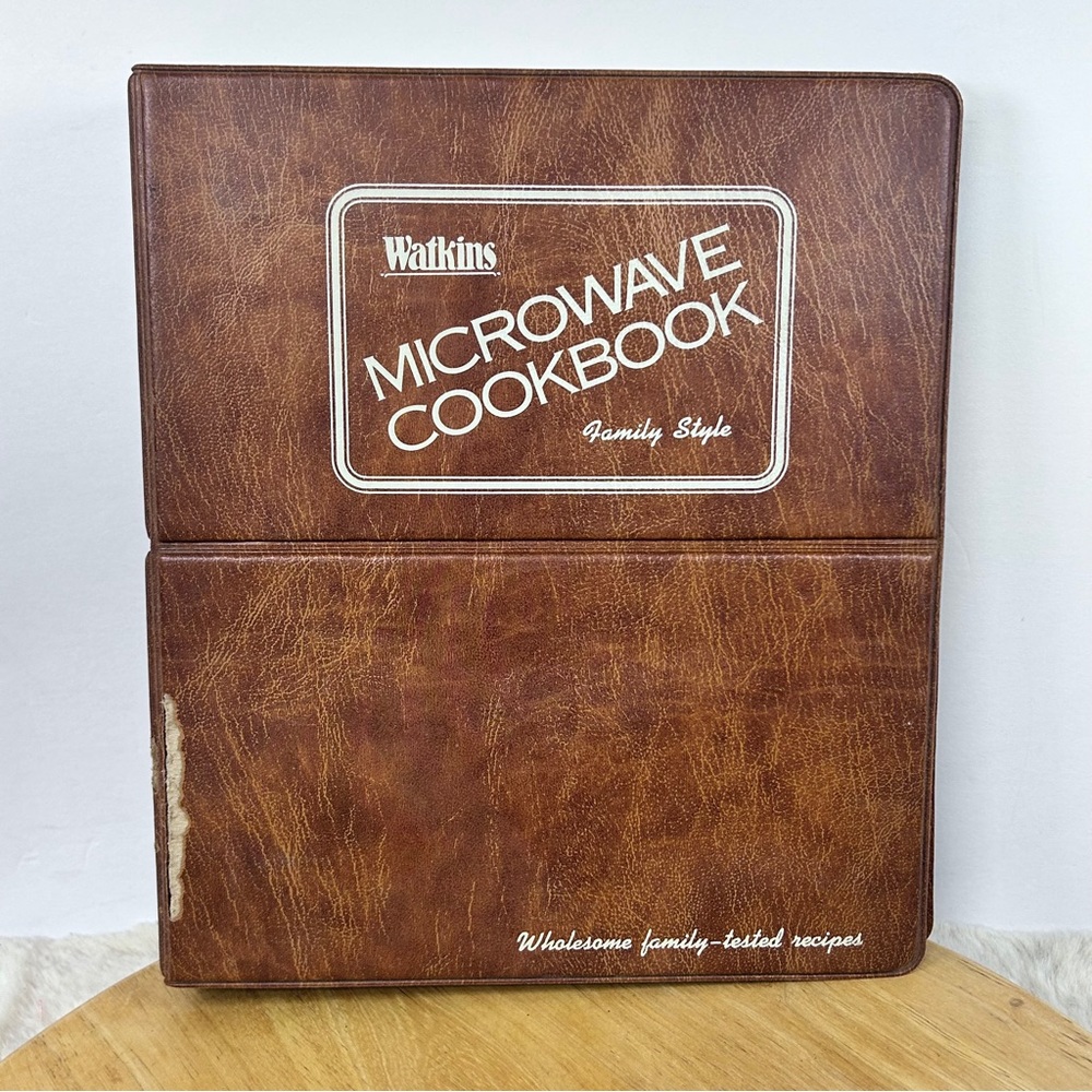 Vintage Watkins Microwave Cookbook for Kitchen Enthusiasts‎